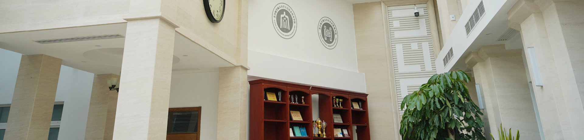 英国上市公司365